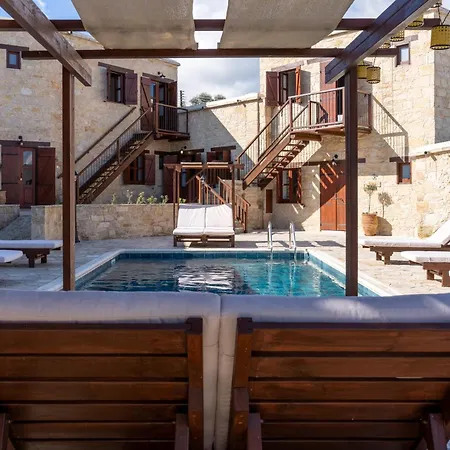 Lejlighedshotel Stone Court Boutique *